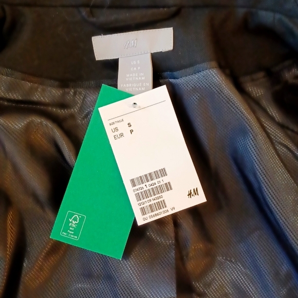 H&M blazer - Picture 7 of 10